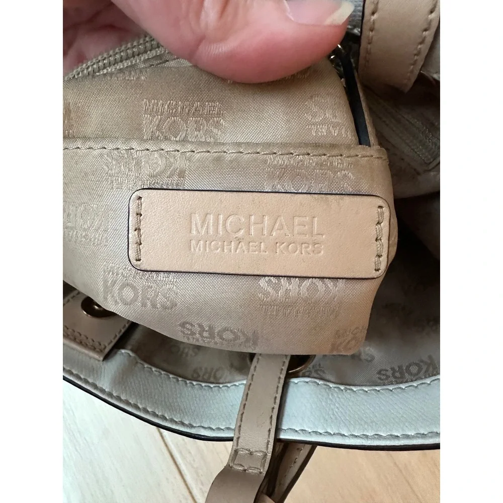 Michael Kors Jet Set East West Bucket Tote Bag Vanilla Gold MK Logo Shoulder Bag